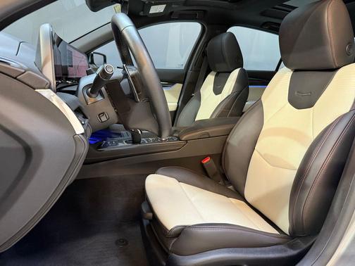 2025 Cadillac CT5 Sport