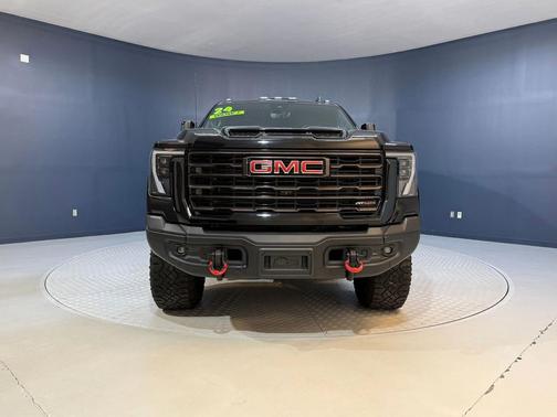 2024 GMC Sierra 2500 AT4X
