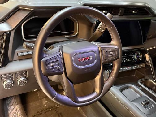 2024 GMC Sierra 2500 AT4X