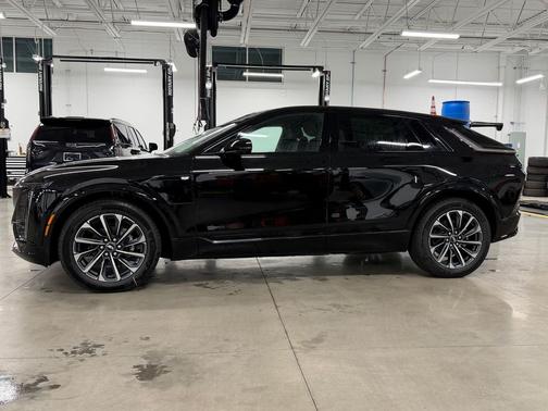 Stellar Black Metallic 2026 Cadillac LYRIQ Sport