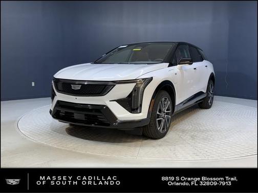 2025 Cadillac OPTIQ Sport 2 AWD