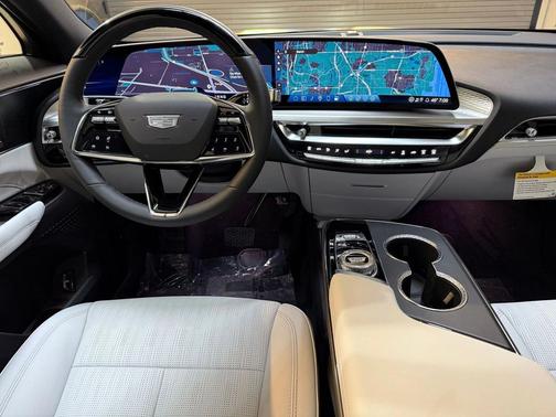 2026 Cadillac LYRIQ Sport