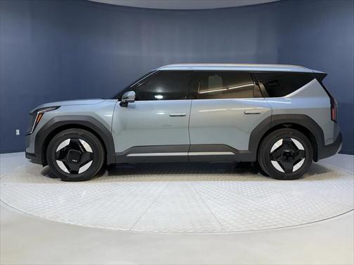 2024 Kia EV9 Wind
