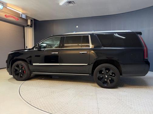 Black Raven 2020 Cadillac Escalade ESV Premium Luxury