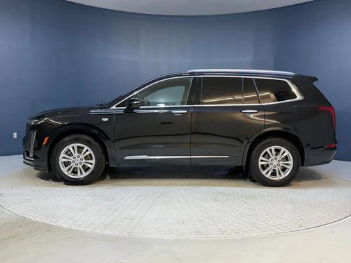 2023 Cadillac XT6 Luxury FWD