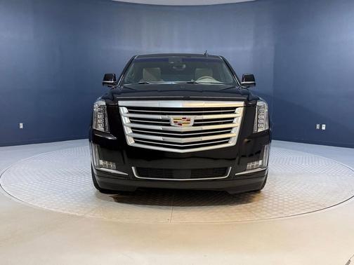 2018 Cadillac Escalade Platinum