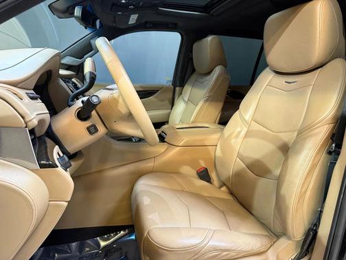 2018 Cadillac Escalade Platinum