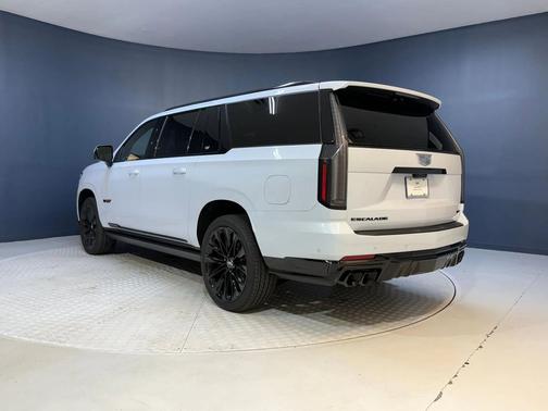 2026 Cadillac Escalade ESV V-Series