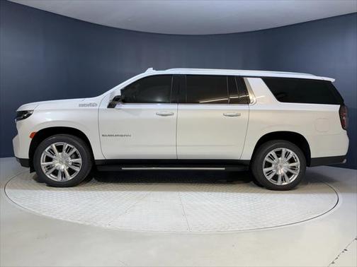 2022 Chevrolet Suburban 4WD High Country