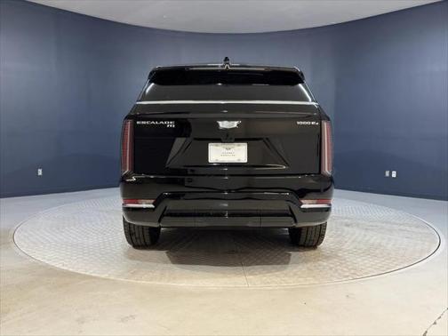 2025 Cadillac Escalade Luxury