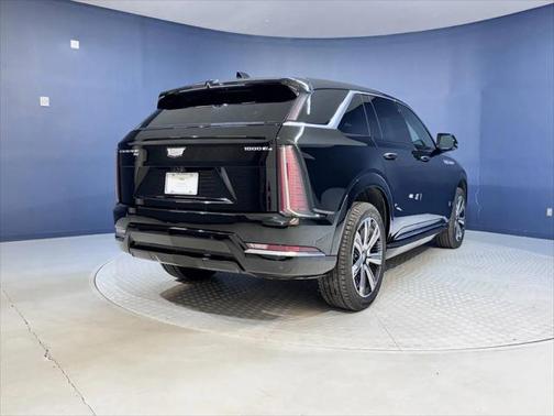 2025 Cadillac Escalade Luxury