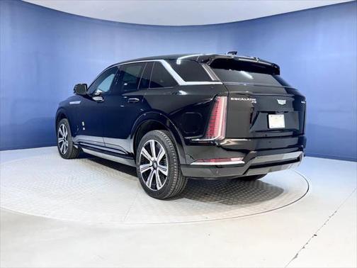 2025 Cadillac Escalade Luxury