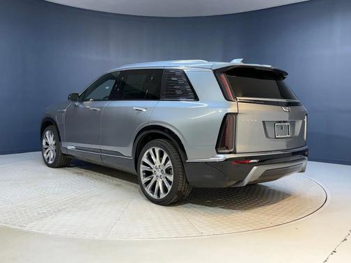 2026 Cadillac VISTIQ Premium Luxury