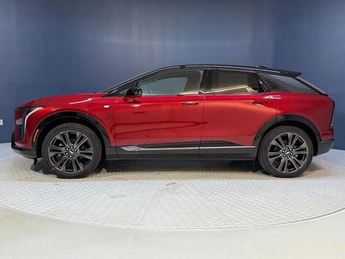 2026 Cadillac OPTIQ Premium Sport