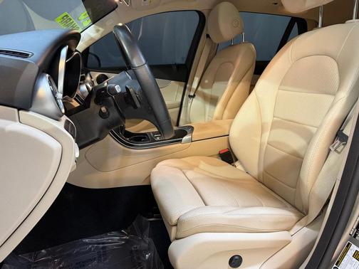 2020 Mercedes-Benz GLC 300 Base