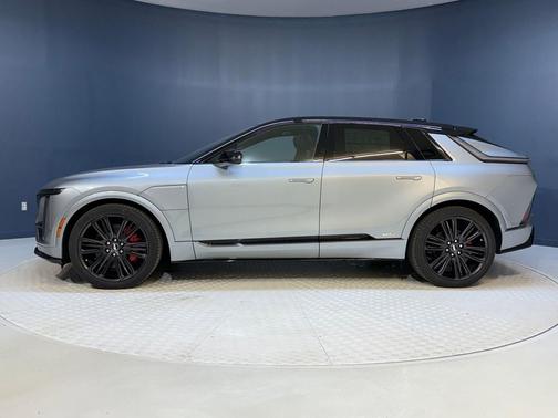 2026 Cadillac LYRIQ V Premium
