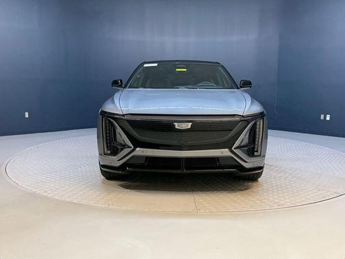 2026 Cadillac LYRIQ V Premium