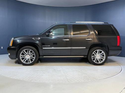 2012 Cadillac Escalade Platinum Edition