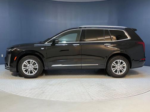 2025 Cadillac XT6 Luxury FWD