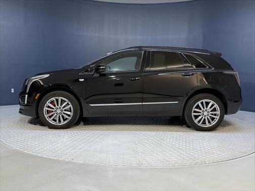2022 Cadillac XT5 Sport