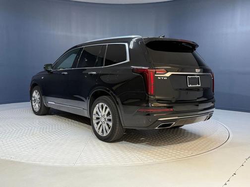 2023 Cadillac XT6 Premium Luxury FWD