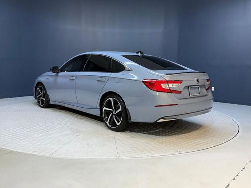 2022 Honda Accord Hybrid Base