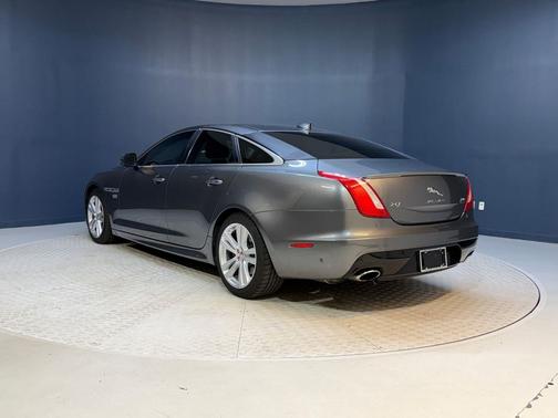 Silver 2019 Jaguar XJ R-Sport