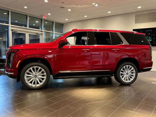 2025 Cadillac Escalade Luxury