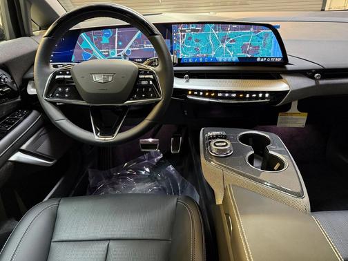 2026 Cadillac OPTIQ Premium Luxury