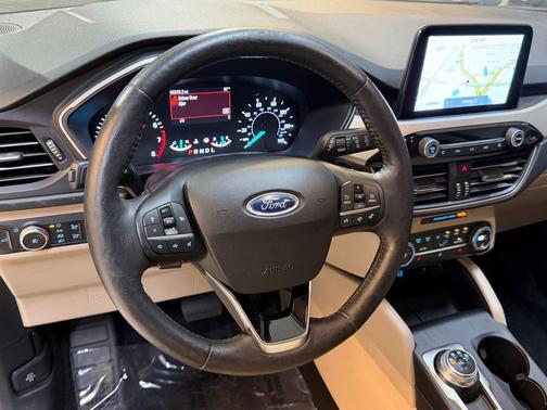 Gray 2020 Ford Escape SEL