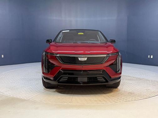 2025 Cadillac OPTIQ Sport 2 AWD