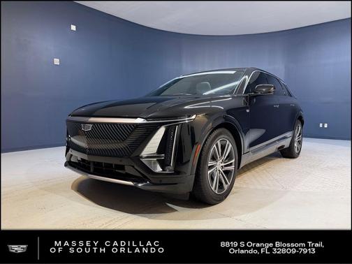 Stellar Black Metallic 2024 Cadillac LYRIQ Luxury