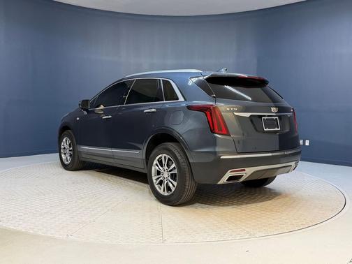 Shadow Metallic 2020 Cadillac XT5 Premium Luxury