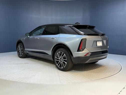 2026 Cadillac OPTIQ Premium Sport