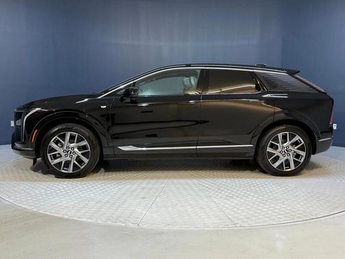 2026 Cadillac OPTIQ Luxury