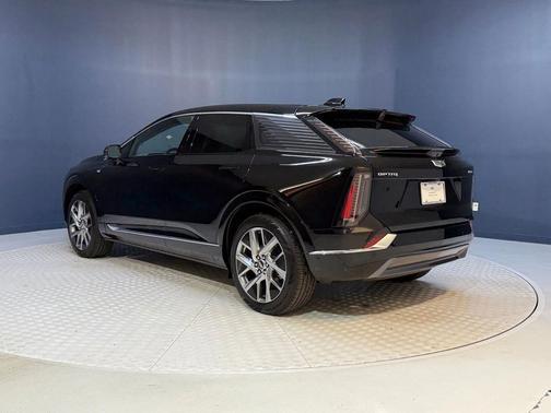 2026 Cadillac OPTIQ Luxury