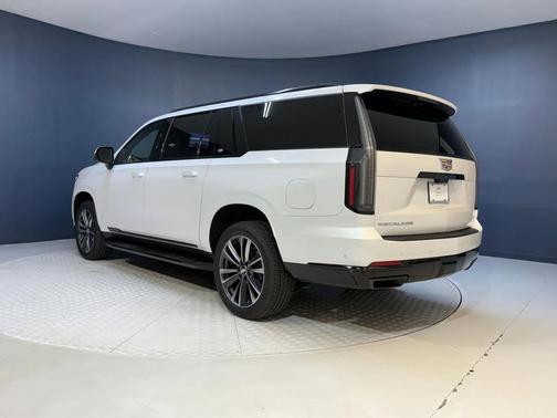 2025 Cadillac Escalade ESV Sport
