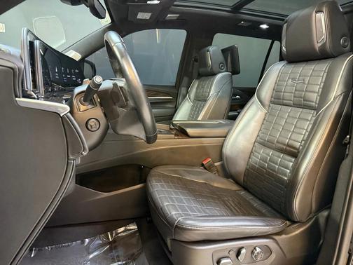 2021 Cadillac Escalade Sport Platinum