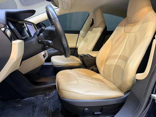 2014 Tesla Model S 85