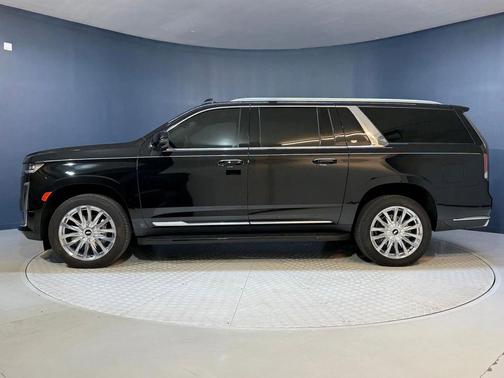 2023 Cadillac Escalade ESV Premium Luxury