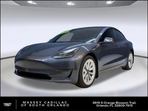 Silver 2022 Tesla Model 3 Standard Range