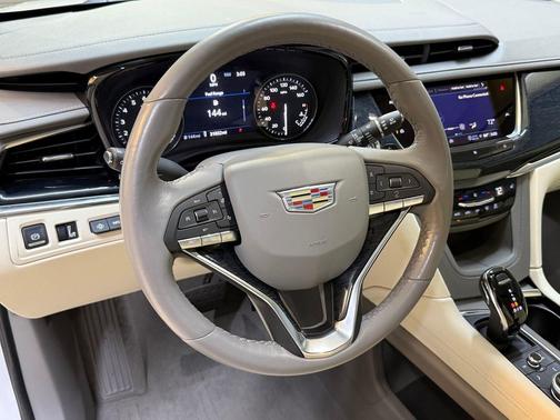 2021 Cadillac XT6 Premium Luxury FWD