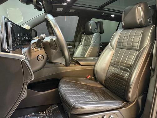 2021 Cadillac Escalade ESV Sport Platinum