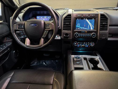 White 2019 Ford Expedition Max XLT