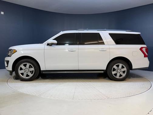 White 2019 Ford Expedition Max XLT
