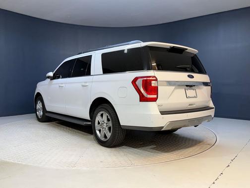 White 2019 Ford Expedition Max XLT