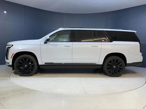 2026 Cadillac Escalade ESV Sport Platinum