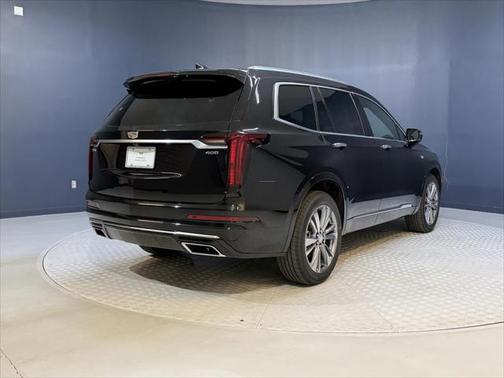 2025 Cadillac XT6 Premium Luxury FWD