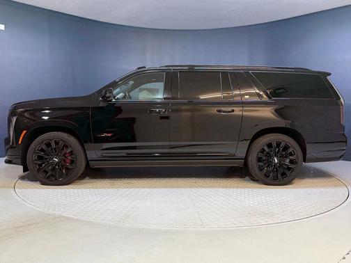 2026 Cadillac Escalade ESV V-Series