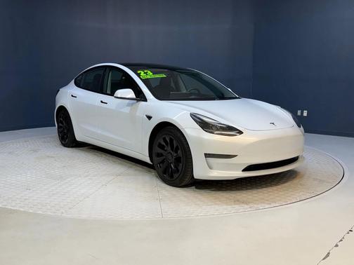 2023 Tesla Model 3 Standard Range